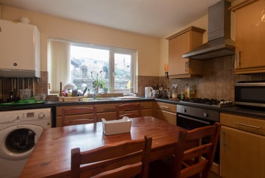 1 bed house, The Walk, City Centre, Cardiff, CF243AF - Image 1